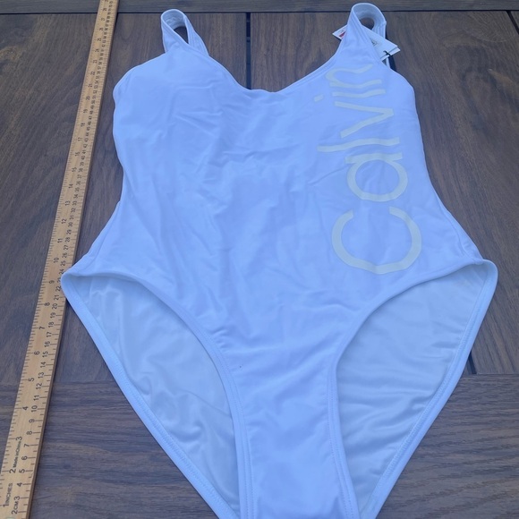 Calvin Klein SOFT WHITE Deep U-Back Logo One-Piece Swimsuit X-Large y2k boho - Picture 6 of 9
